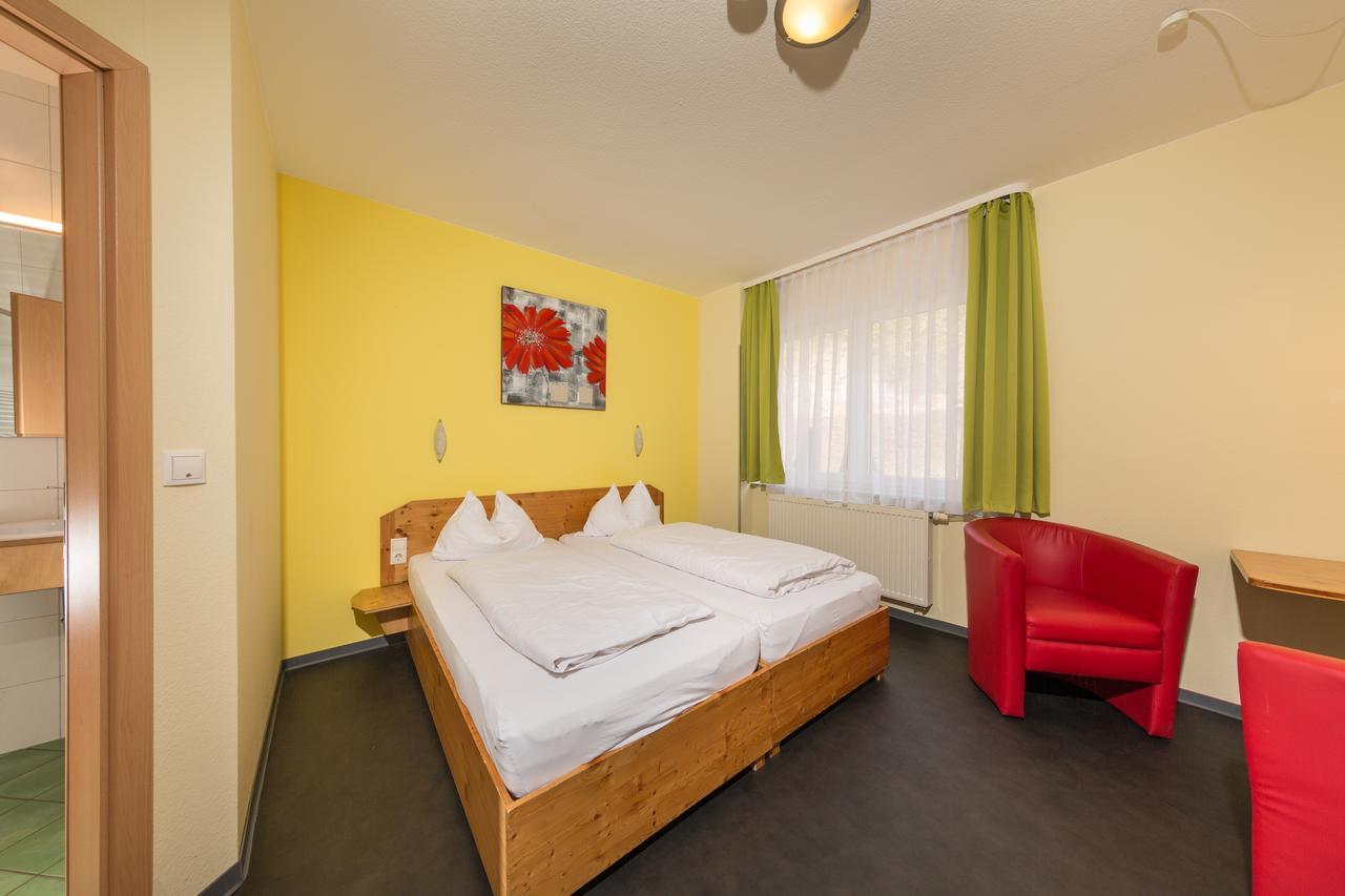 Hotel Demling Randersacker Exterior photo